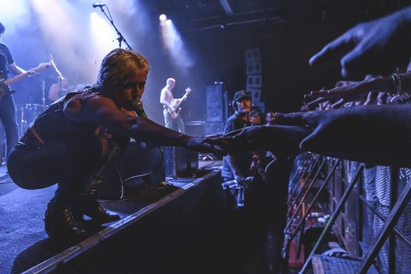 Amyl and the Sniffers