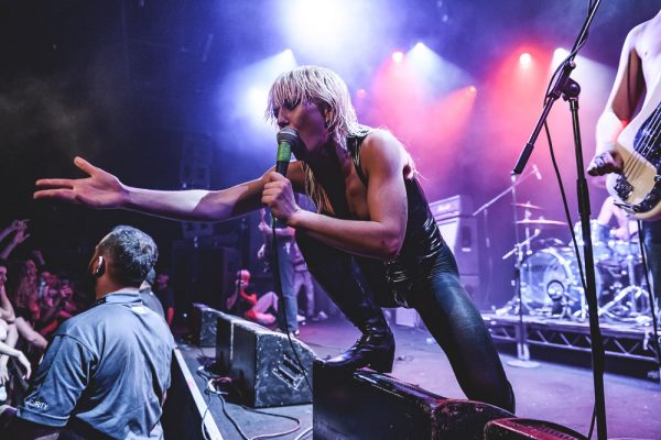 Amyl and the Sniffers