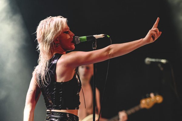 Amyl and the Sniffers