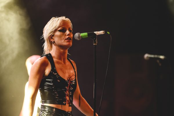 Amyl and the Sniffers