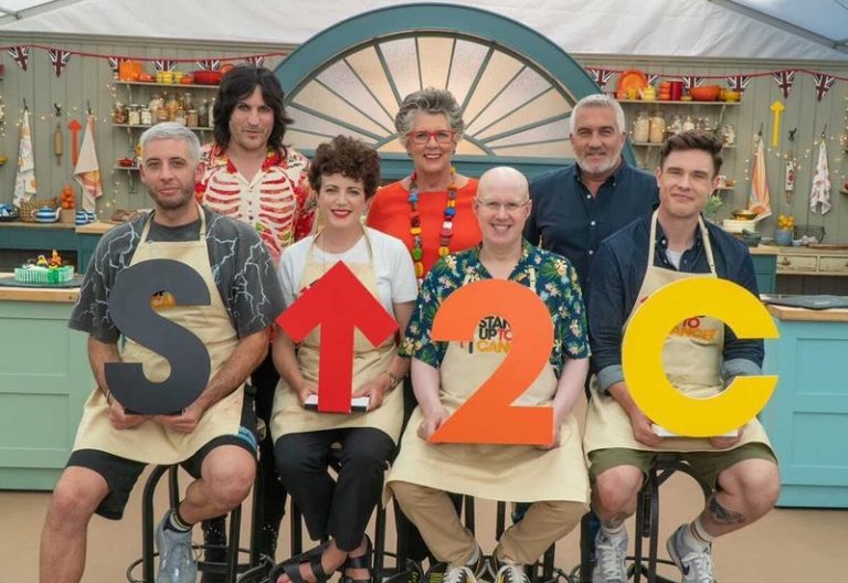 Example won 'The Great Celebrity Bake Off' with an Aussie-themed cake