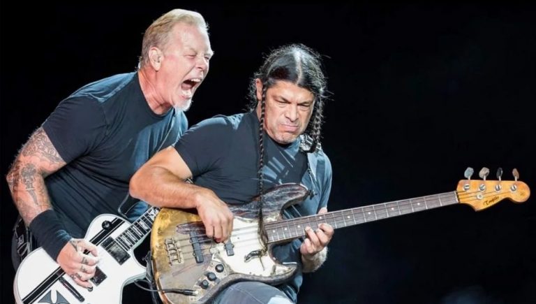 Rob Trujillo and James Hetfield