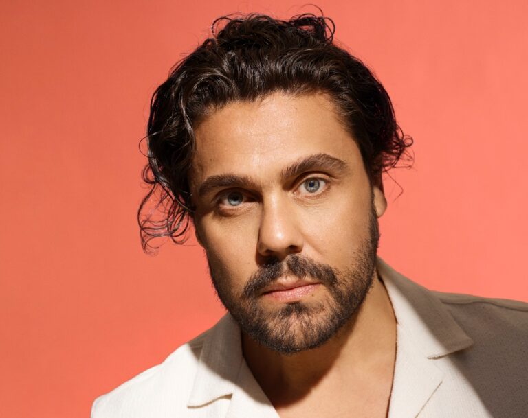 Dan Sultan