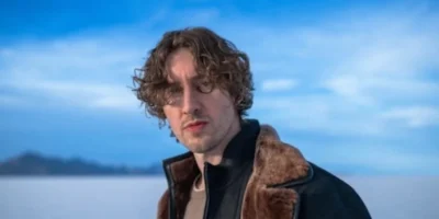 Dean Lewis