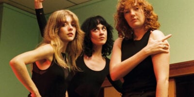 Folk bitch trio