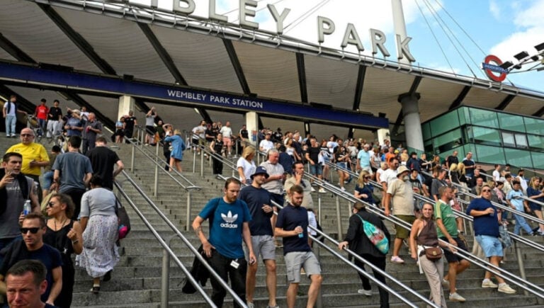 Oasis at Wembley Stadium