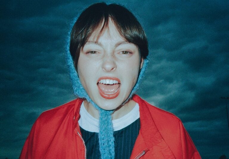 Stella Donnelly press shot