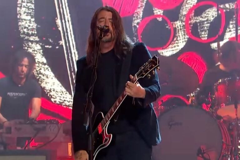 Foo Fighters on SNL UK