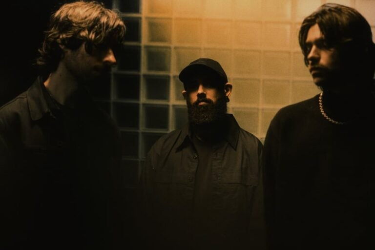 Inertia press shot