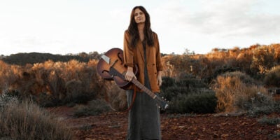 Kasey Chambers Howlin Country