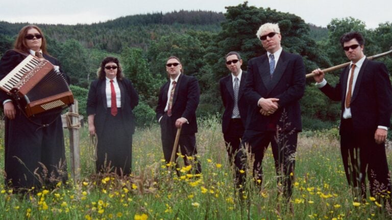 The Mary Wallopers