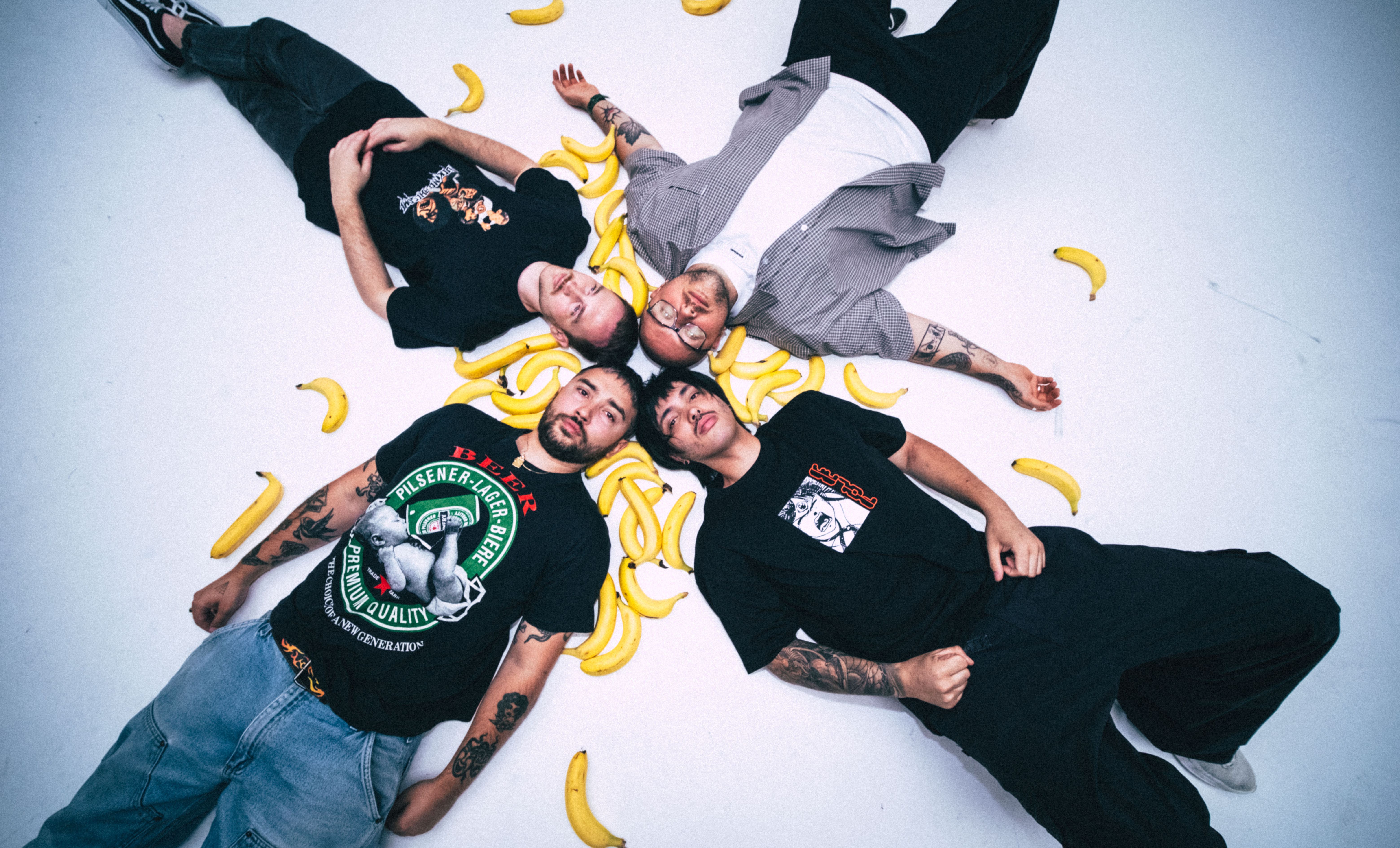 BESTIES Sign With Greyscale Records, Release New Single