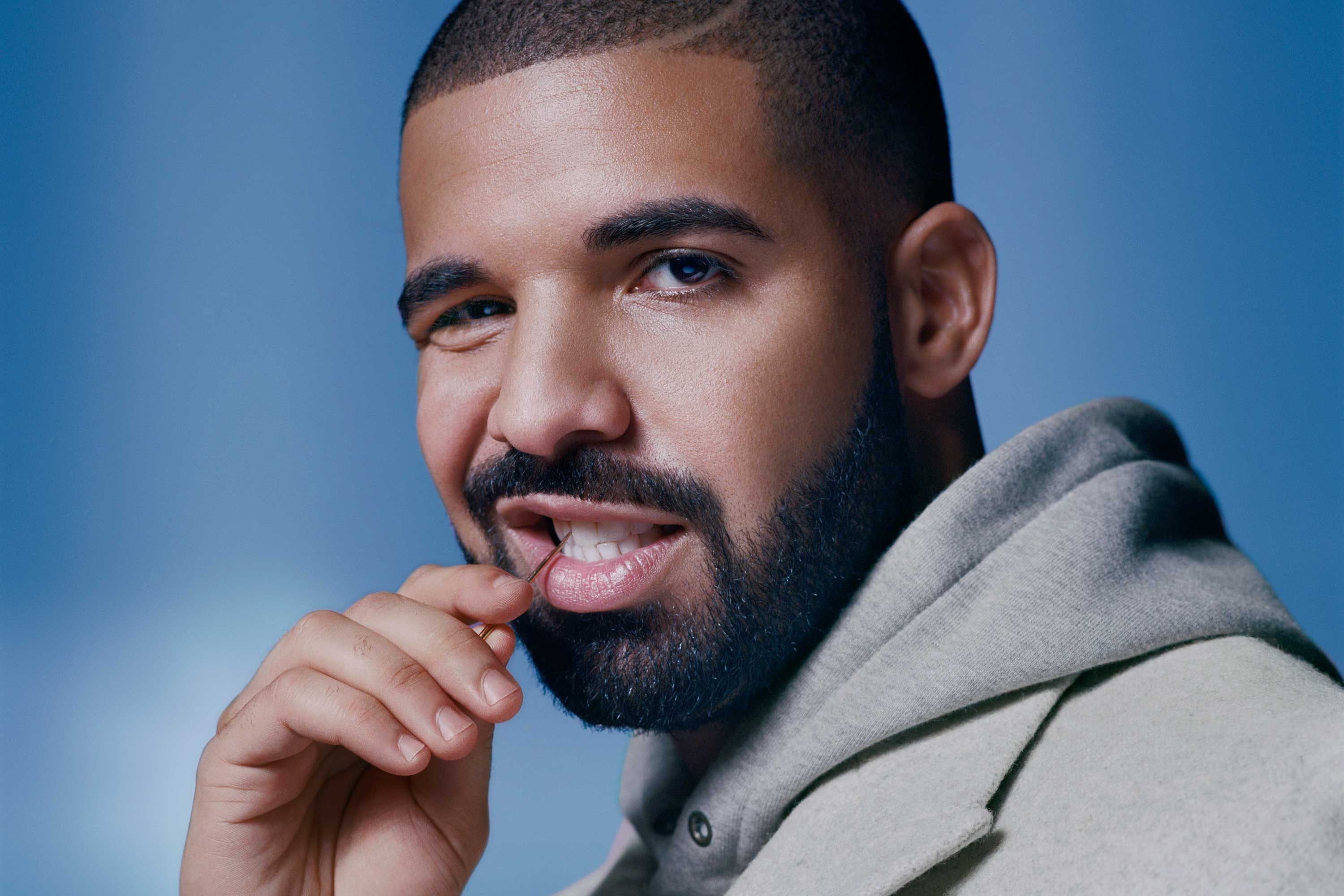 Report: Drake has made $100m from Spotify & Apple Music alone