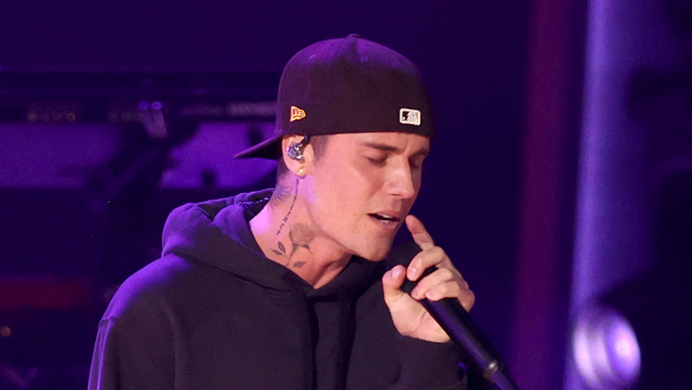 Justin Bieber Postpones All ‘Justice’ Tour