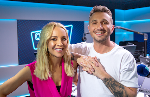 Carrie and Tommy in Hit Network