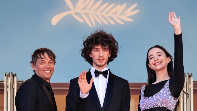 Anor director and cast at Cannes