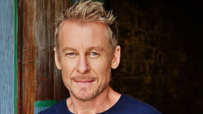 'Rake' Star Richard Roxburgh on Creative