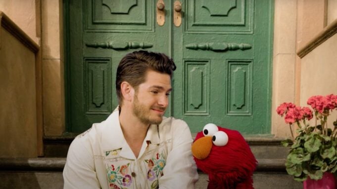 Andrew Garfield Talks Elmo About Grief