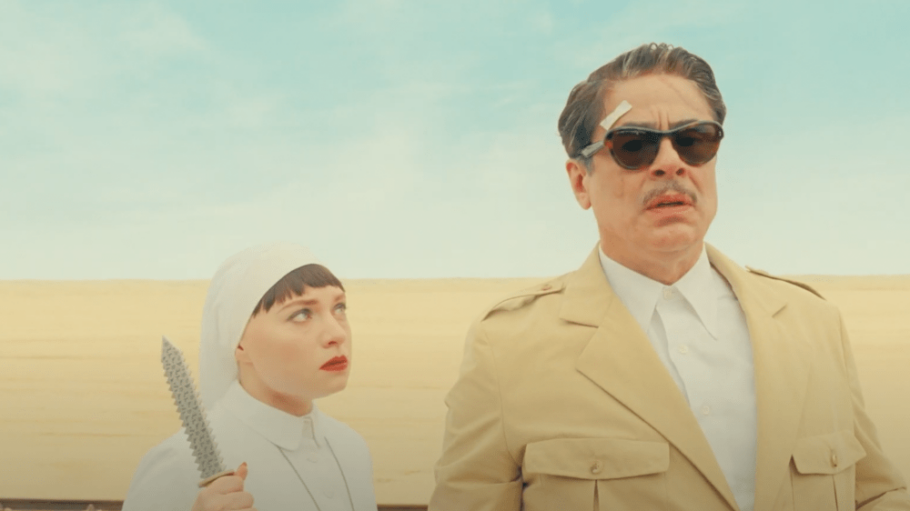 Benicio del Toro and Mia Threapleton