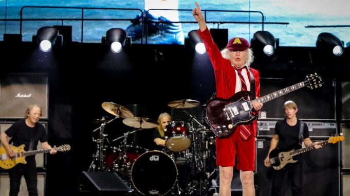 AC/DC