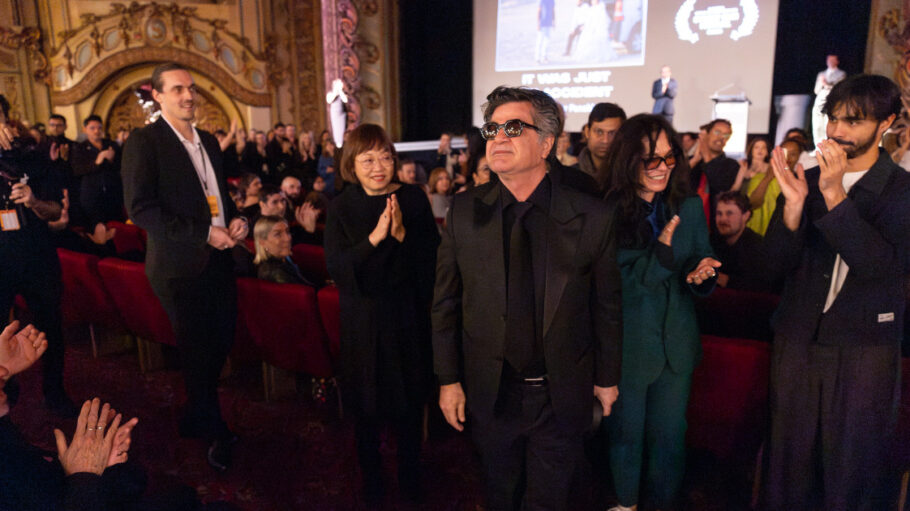 Jafar Panahi wins Sydney Flim Festival