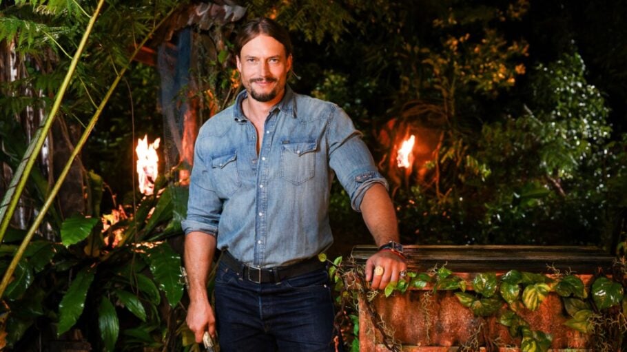 David Genat Announced As Host Of