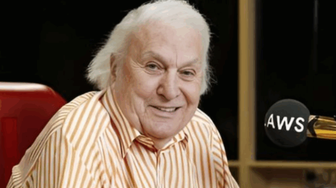 Veteran Radio Broadcaster John Laws Dies
