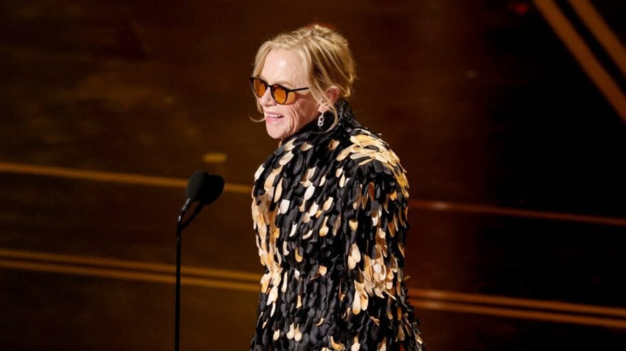 ‘Weapons’ Star Amy Madigan Wins Oscar