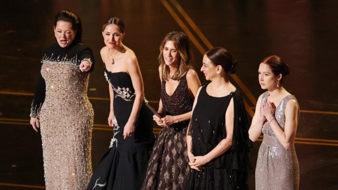 ‘Bridesmaids’ Reunion: Kristen Wiig, Melissa McCarthy