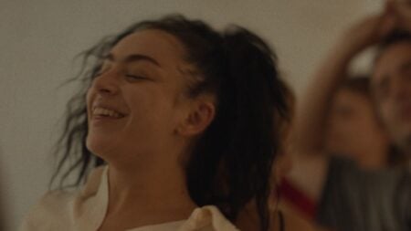 Charli XCX in 'Erupcja'