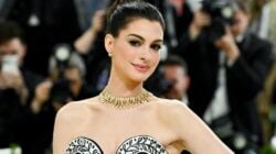 Anne Hathaway
