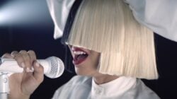 Sia