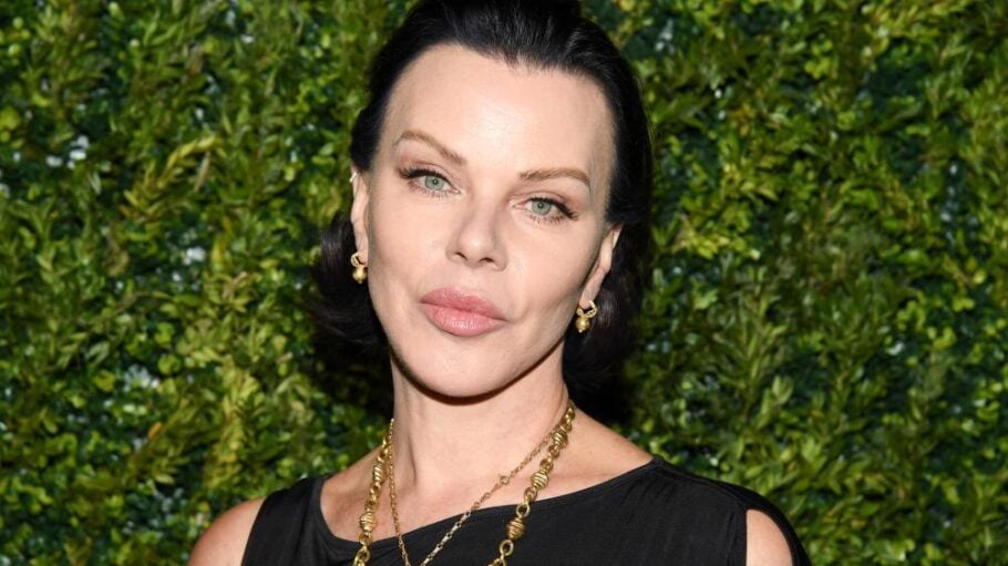 Debi Mazar