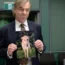 Hugo Weaving